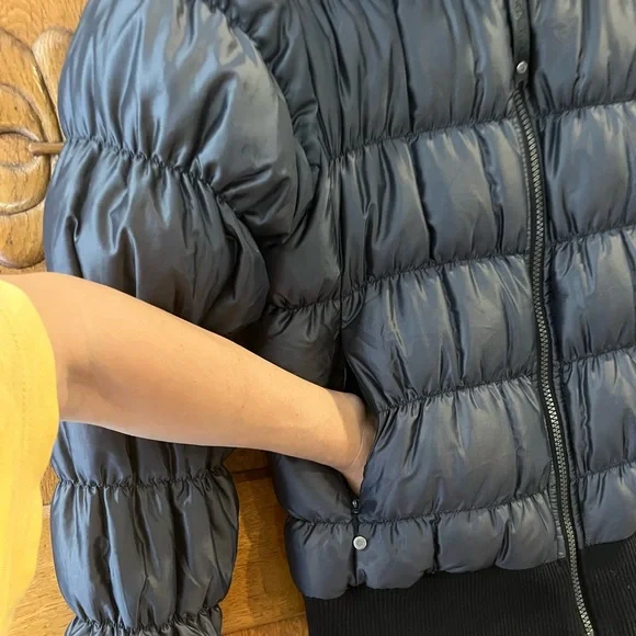 Women’s North Face 600 Goose Down Puffer Coat in Black (medium) - Picture 5 of 9